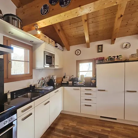 シャレー Mountain Village 11