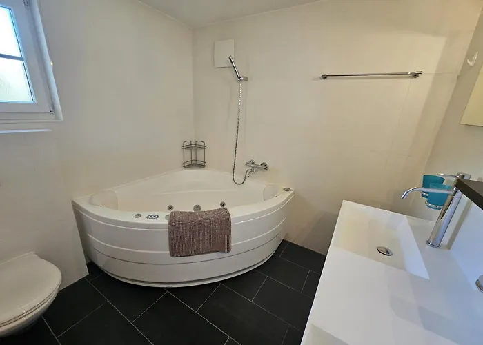 シャレー Mountain Village 11 *