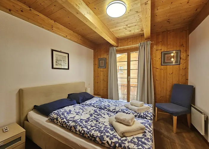 シャレー Mountain Village 11 サース フェー